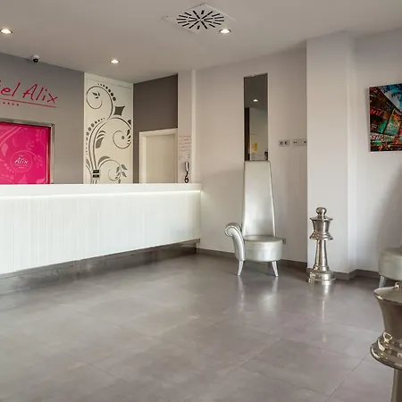 Alix Boutique-3
